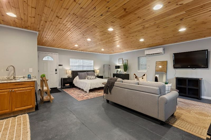 Furnished Finder property 392516_1 photo 8