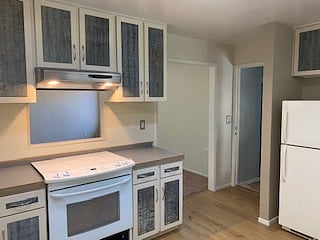 Furnished Finder property 392543_3 photo 8