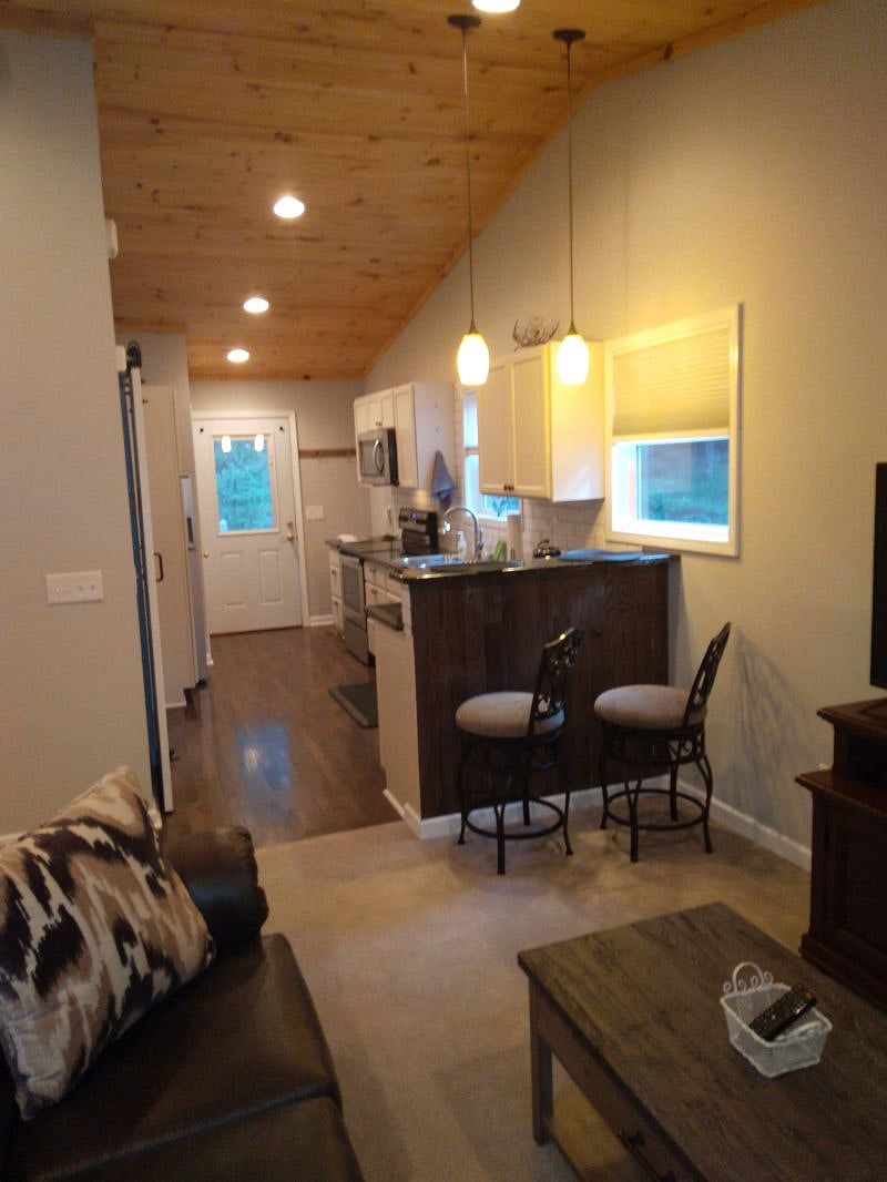 Furnished Finder property 392598_1 photo 7