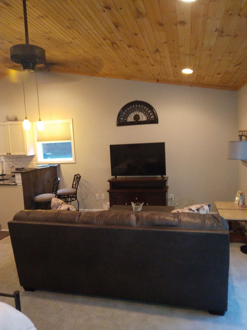 Furnished Finder property 392598_1 photo 5