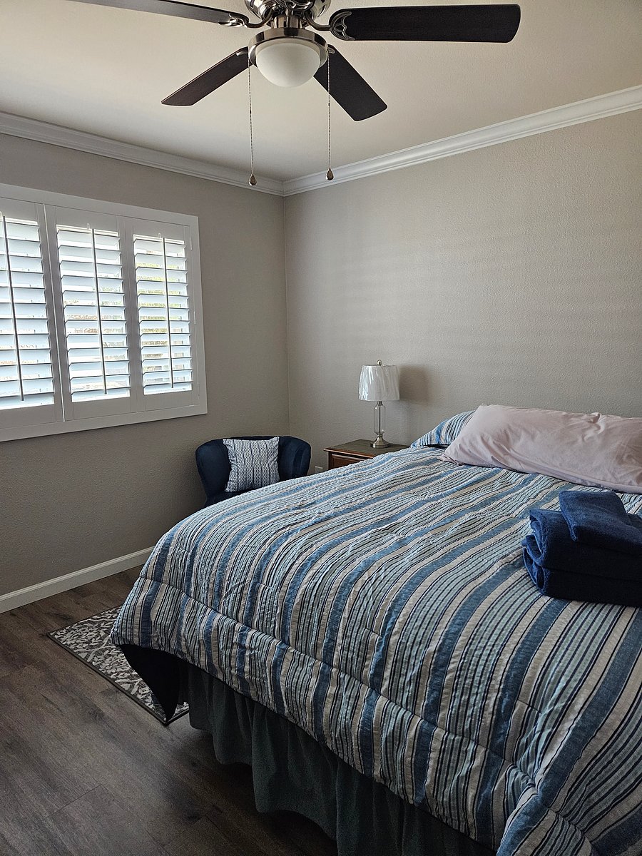 Furnished Finder property 392609_1 photo 11