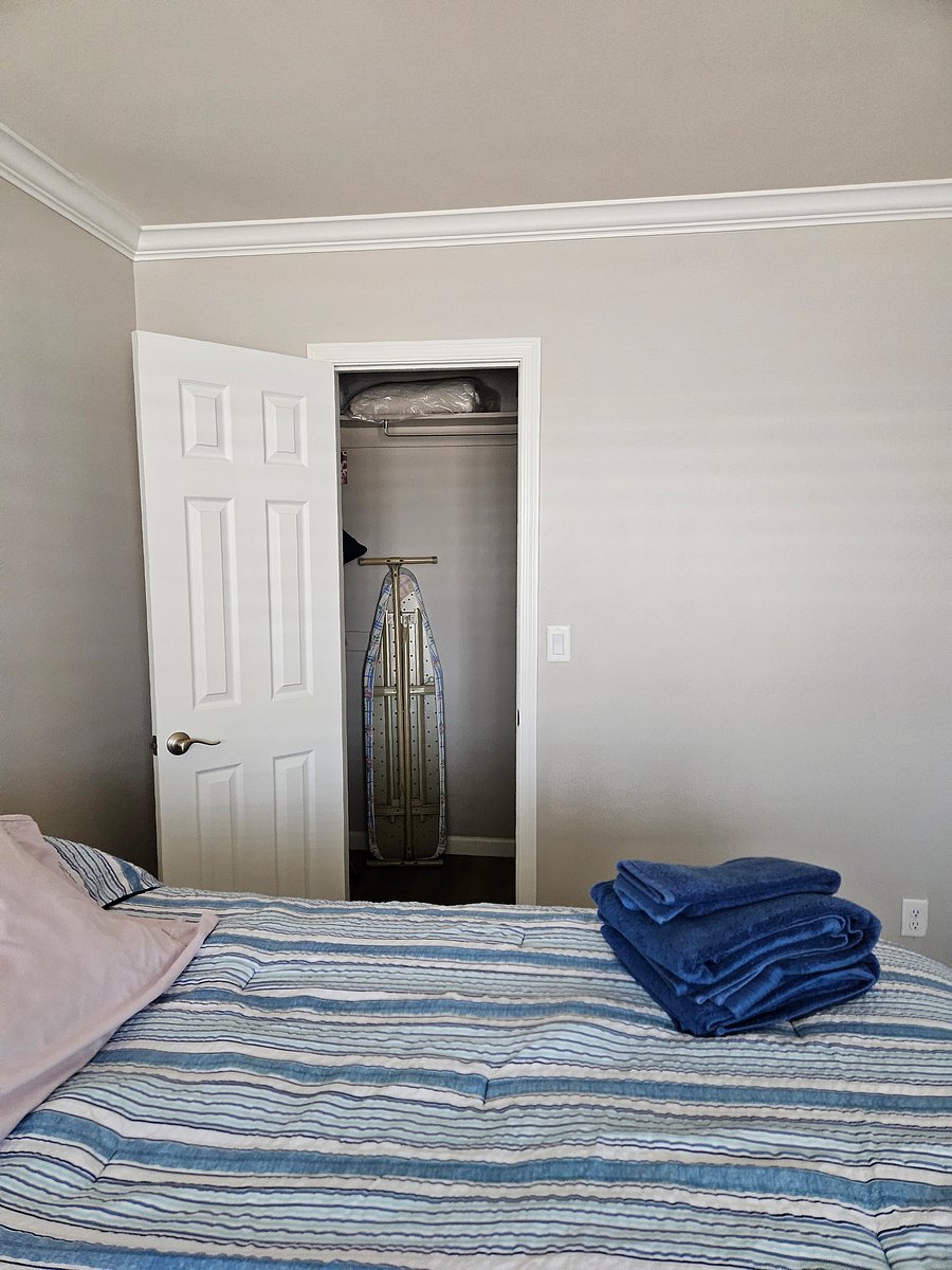 Furnished Finder property 392609_1 photo 12