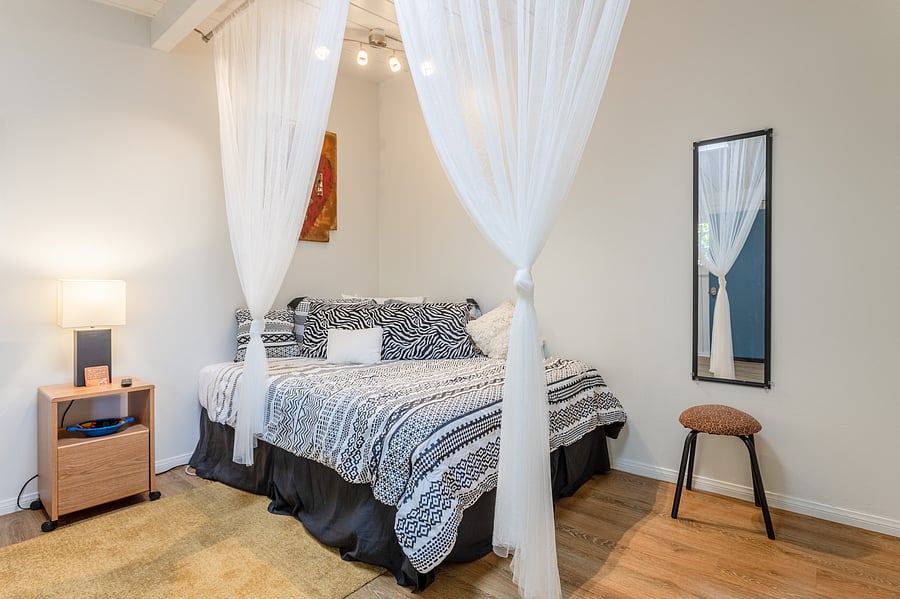 Furnished Finder property 392610_2 photo 17