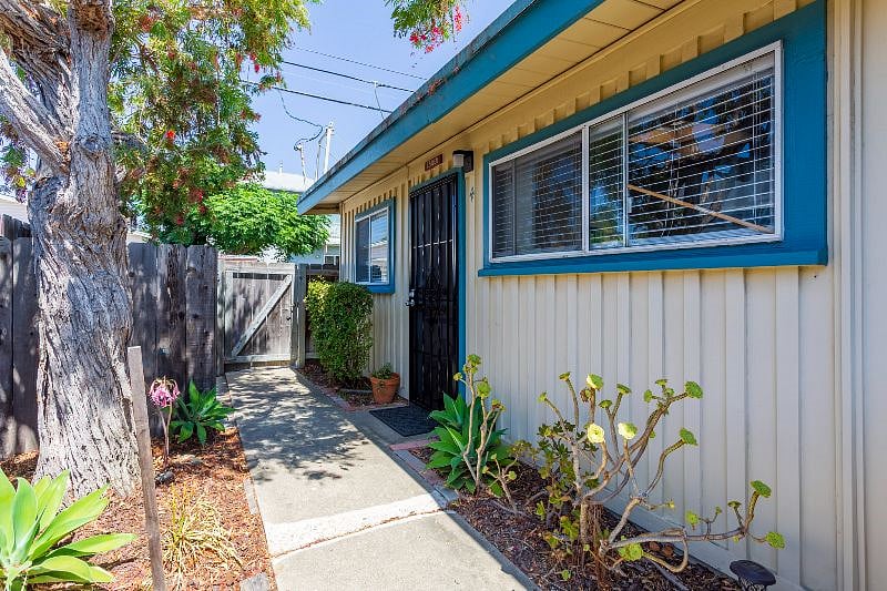 Furnished Finder property 392610_3 photo 17
