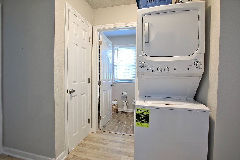 Furnished Finder property 392699_1 photo 12