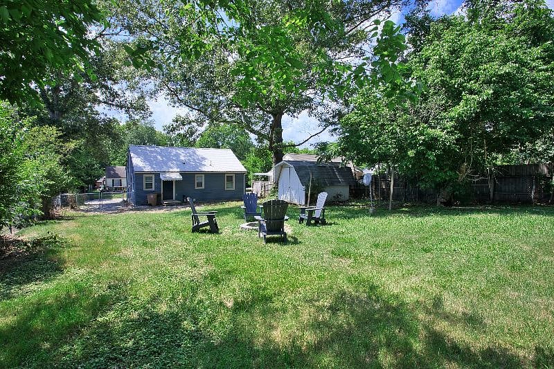 Furnished Finder property 392699_1 photo 13