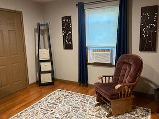 Furnished Finder property 392734_2 photo 3