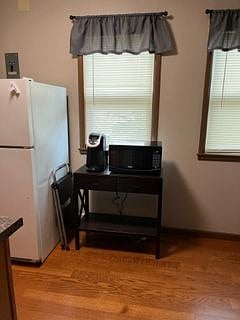 Furnished Finder property 392734_2 photo 8