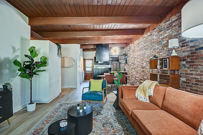 Furnished Finder property 392750_1 photo 3