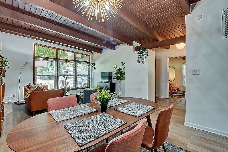 Furnished Finder property 392750_1 photo 7