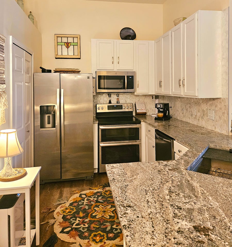 Furnished Finder property 392831_1 photo 4