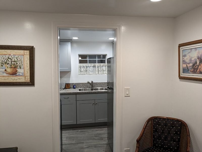 Furnished Finder property 392886_1 photo 6