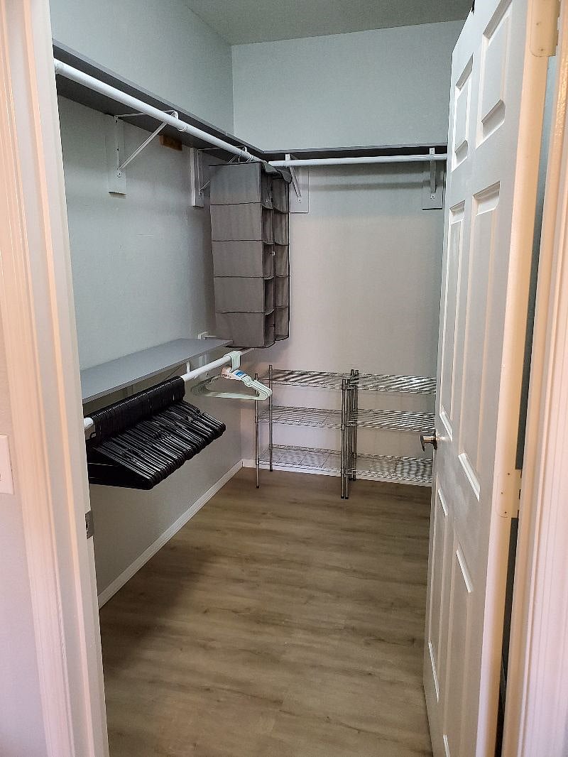 Furnished Finder property 392918_1 photo 11