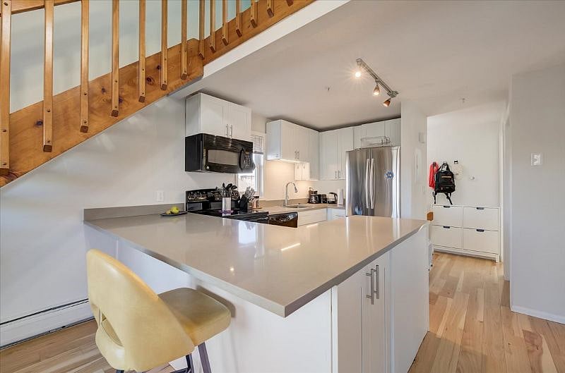 Furnished Finder property 392938_1 photo 11