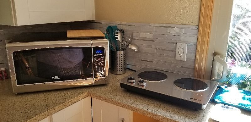 Combo microwave / convection oven / air fryer, plus 2-burner stove