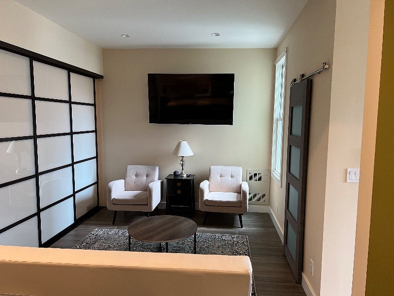 Furnished Finder property 392989_2 photo 9