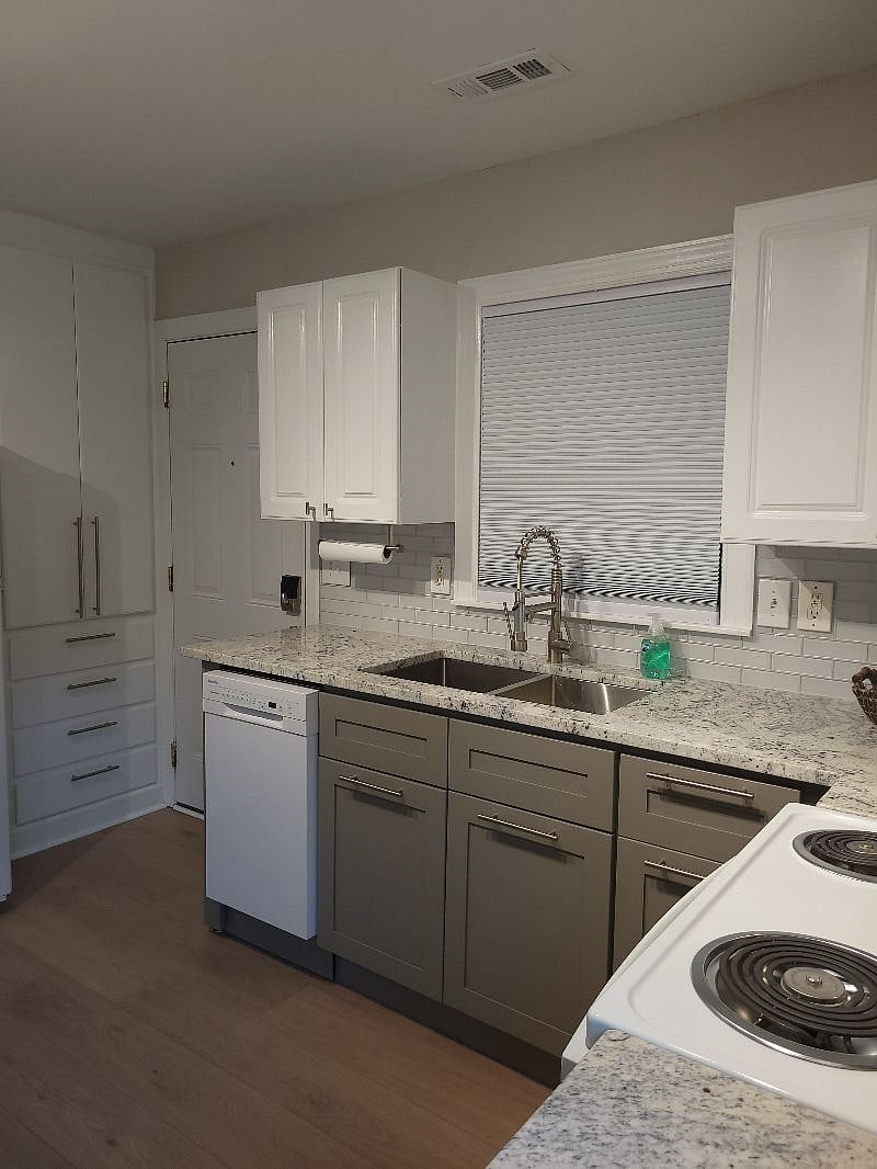 Furnished Finder property 393001_1 photo 7