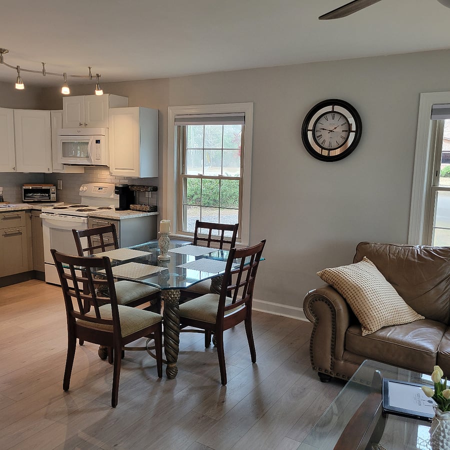 Furnished Finder property 393001_1 photo 3