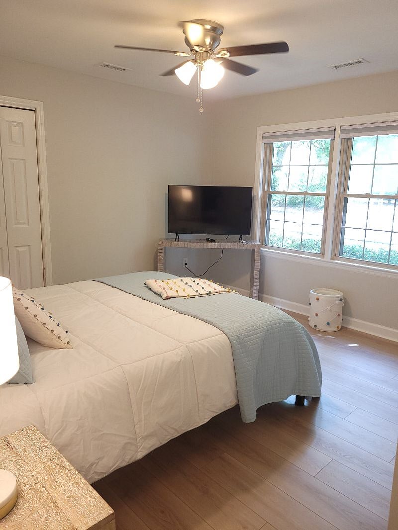 Furnished Finder property 393001_2 photo 22