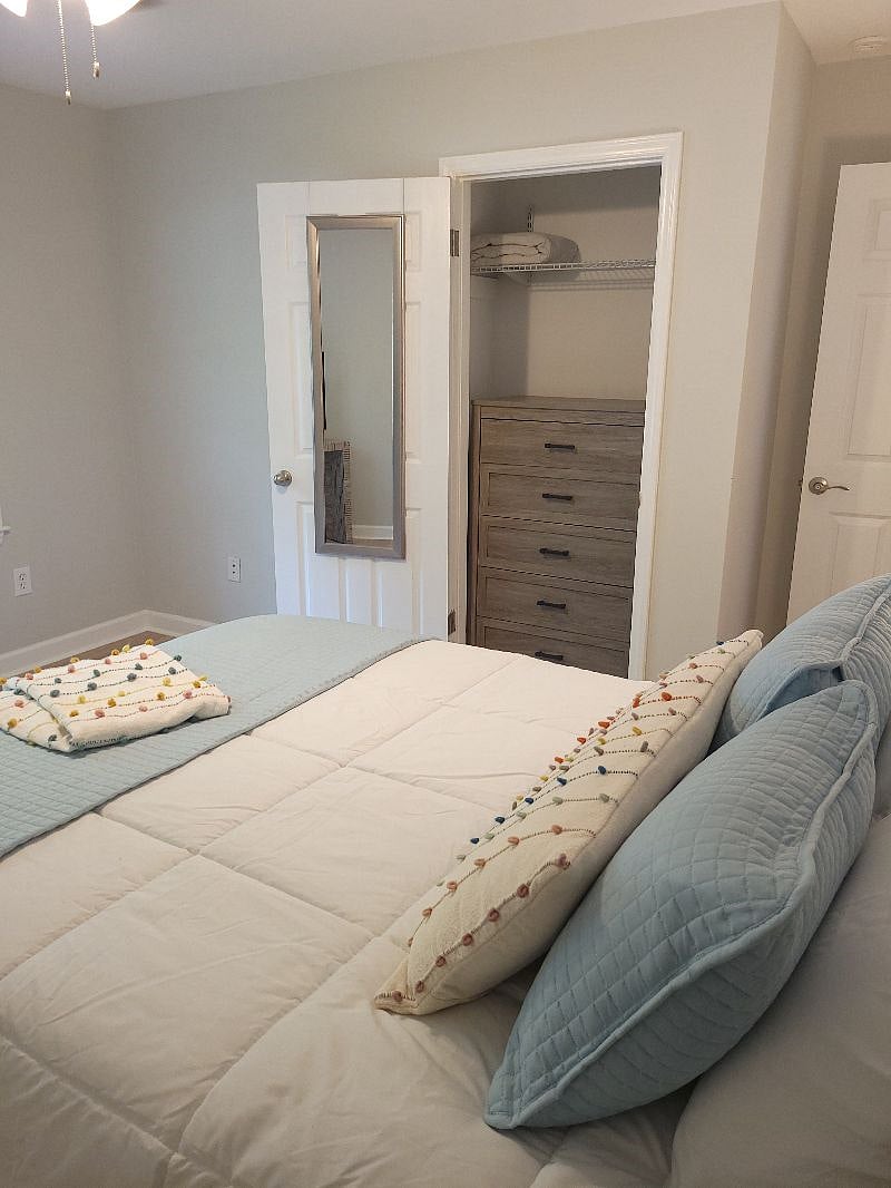 Furnished Finder property 393001_2 photo 23