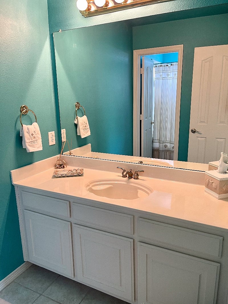 Private bathroom located in the bedroom. Two sets of towels are supplied. Complimentary start up cleaning supplies and toiletries.