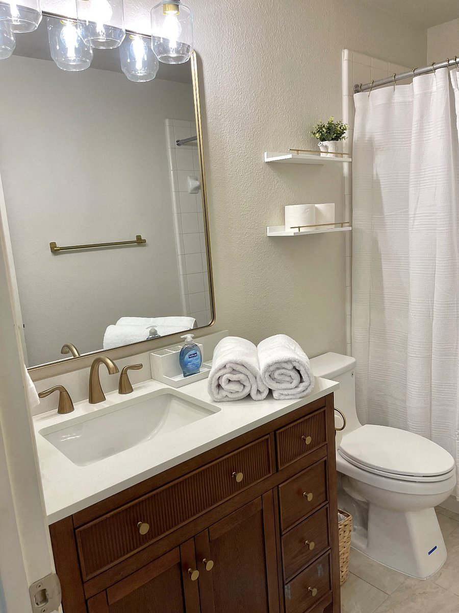 Private Bathroom newly remodeled