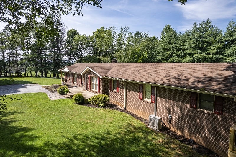 Furnished Finder property 393043_1 photo 16