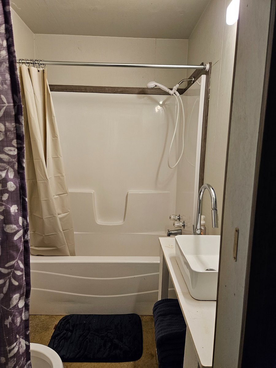 Furnished Finder property 393047_2 photo 6