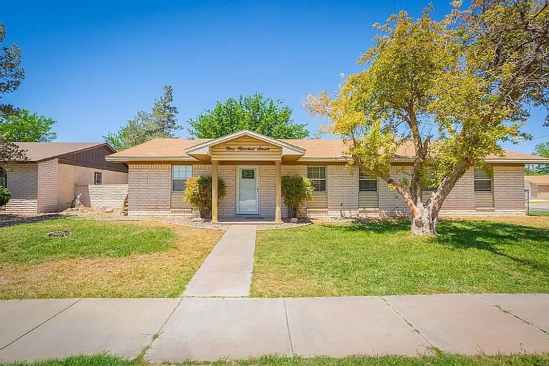 Furnished Finder property 393088_1 photo 2