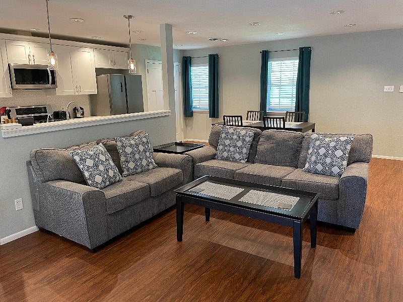 Furnished Finder property 393088_1 photo 11