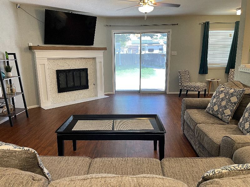 Furnished Finder property 393088_2 photo 5