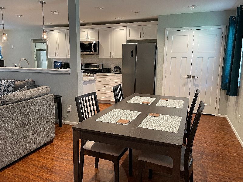 Furnished Finder property 393088_2 photo 11