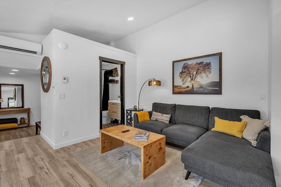 Furnished Finder property 393105_1 photo 6
