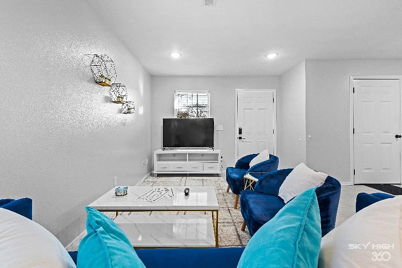 Furnished Finder property 393111_1 photo 5