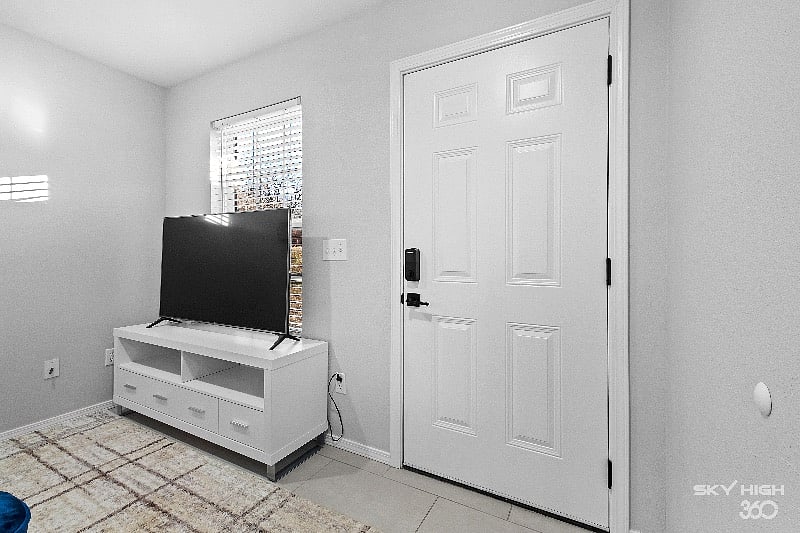 Furnished Finder property 393111_1 photo 15