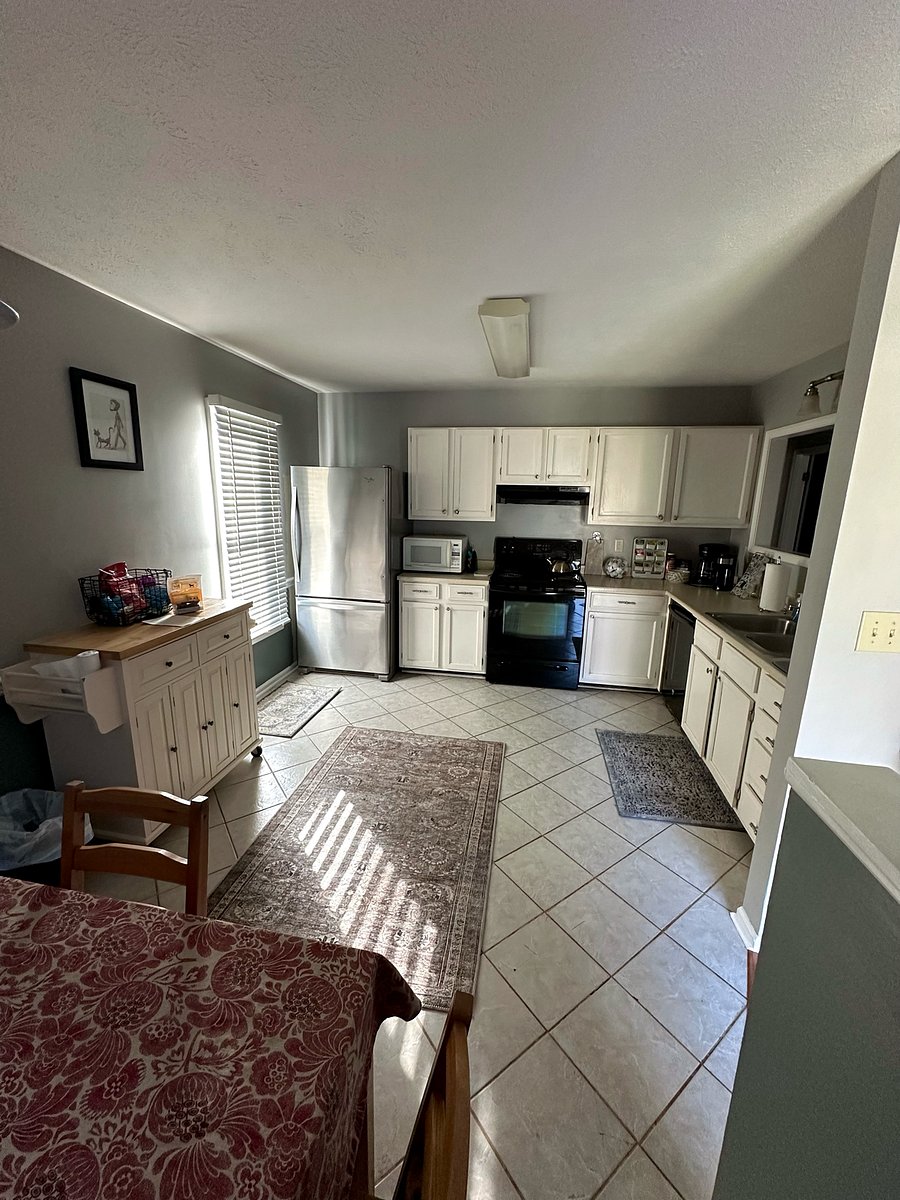 Furnished Finder property 393143_1 photo 10