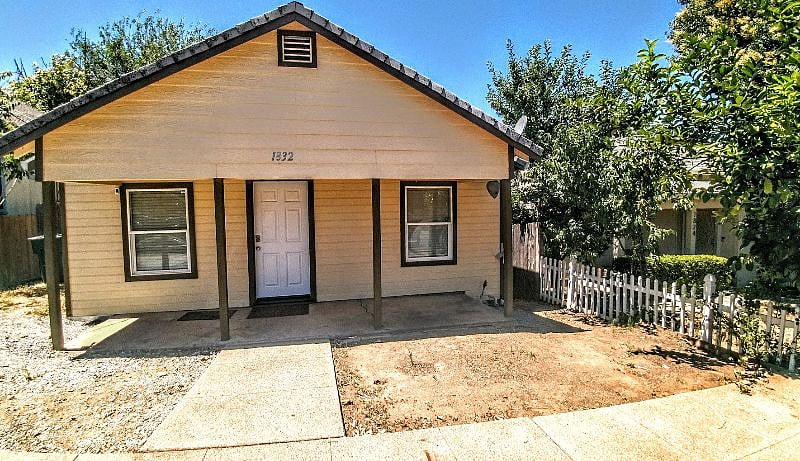 Furnished Finder property 393184_1 photo 14