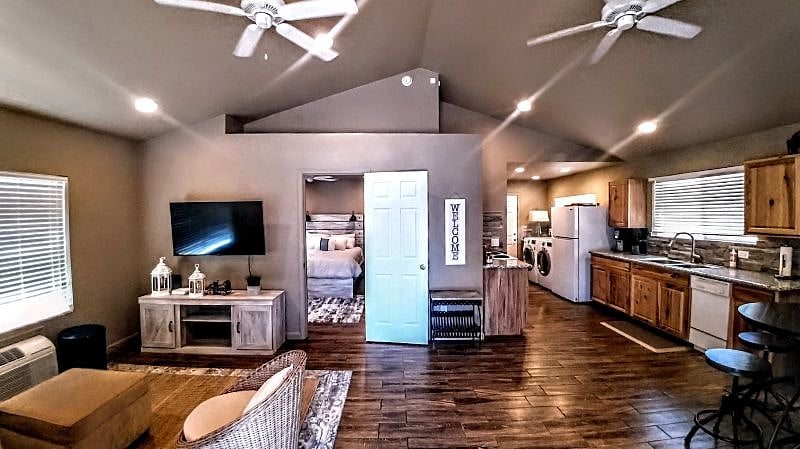 Furnished Finder property 393184_1 photo 13
