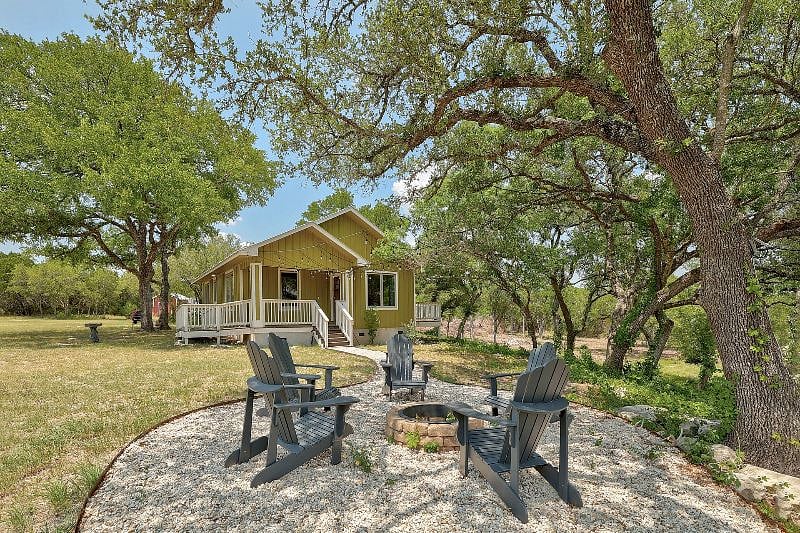 Furnished Finder property 393210_1 photo 9