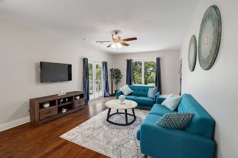 Furnished Finder property 393210_1 photo 34