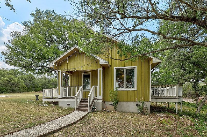 Furnished Finder property 393210_1 photo 36