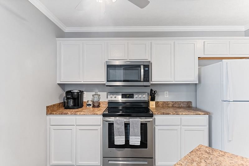 Furnished Finder property 393401_1 photo 8