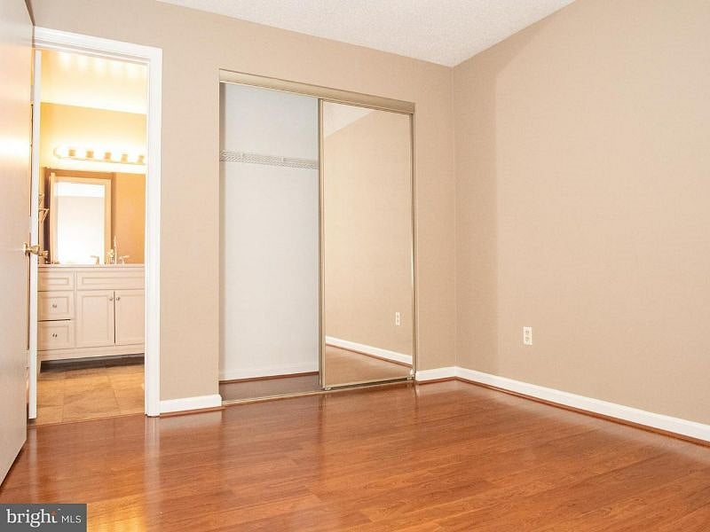 Furnished Finder property 393442_1 photo 8