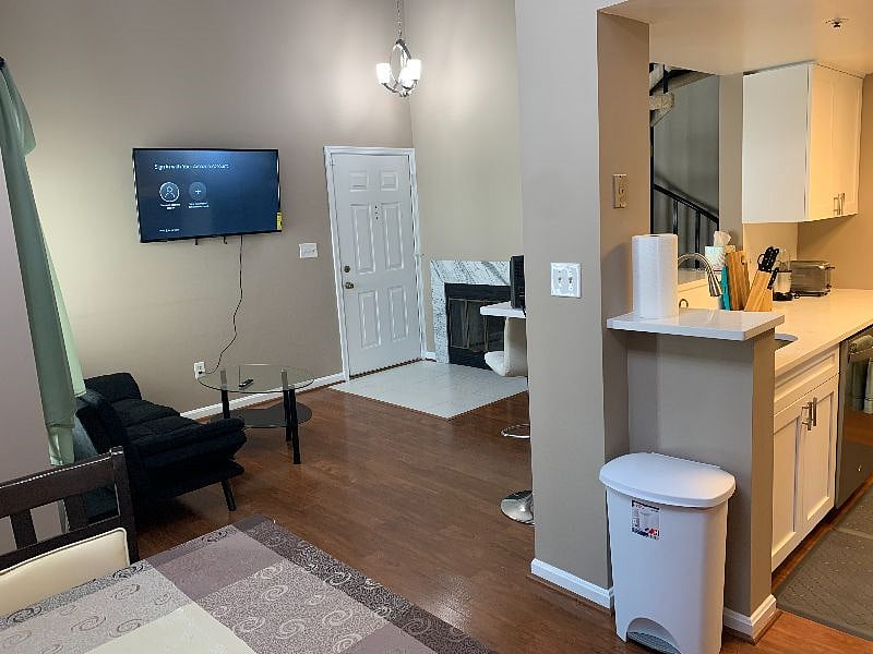 Furnished Finder property 393442_1 photo 4