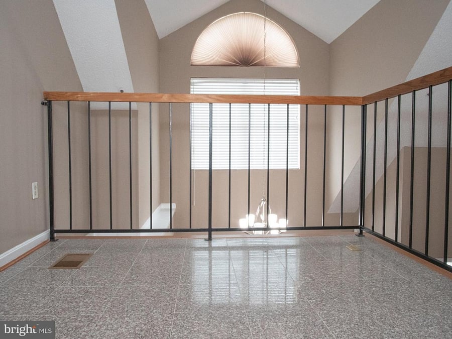 Furnished Finder property 393442_1 photo 16
