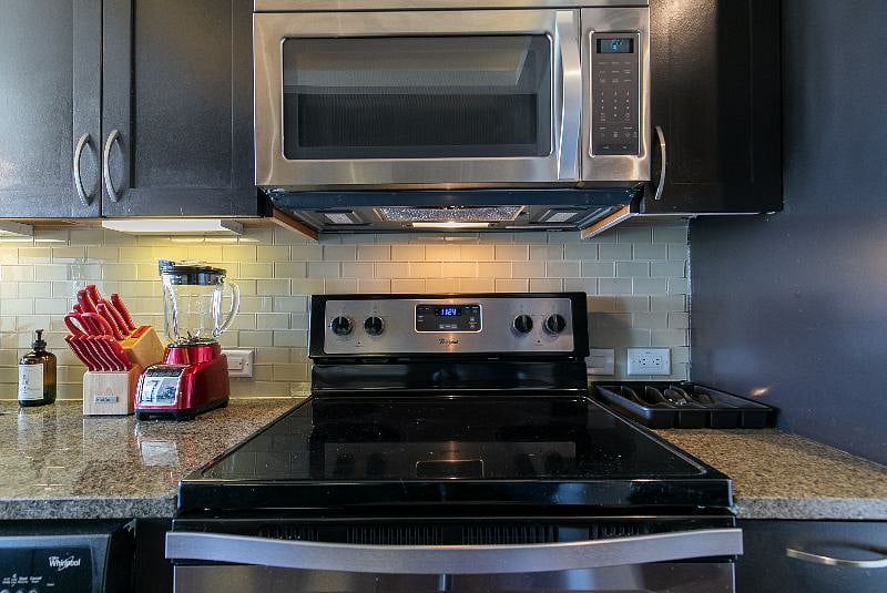 Furnished Finder property 393453_1 photo 11