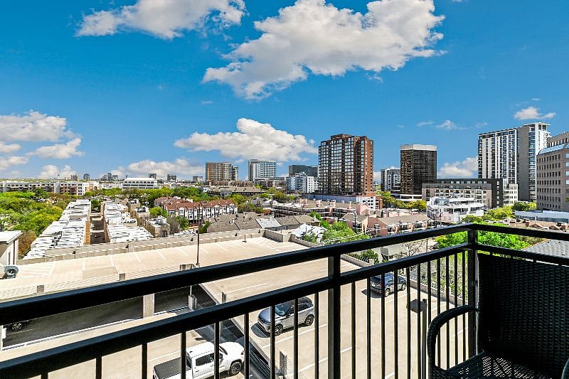 Furnished Finder property 393453_1 photo 17