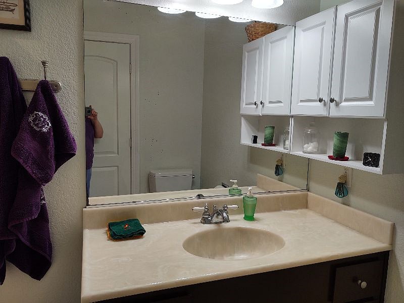 Furnished Finder property 393500_1 photo 4