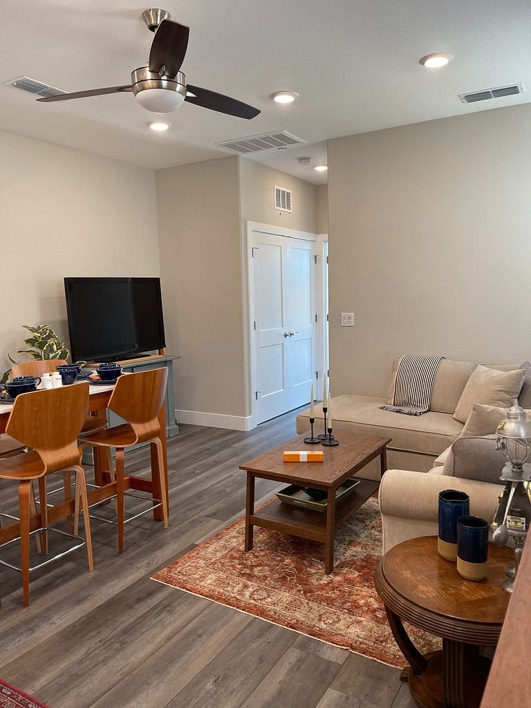 Furnished Finder property 393505_1 photo 4