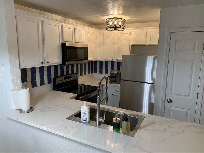 Furnished Finder property 393511_1 photo 11